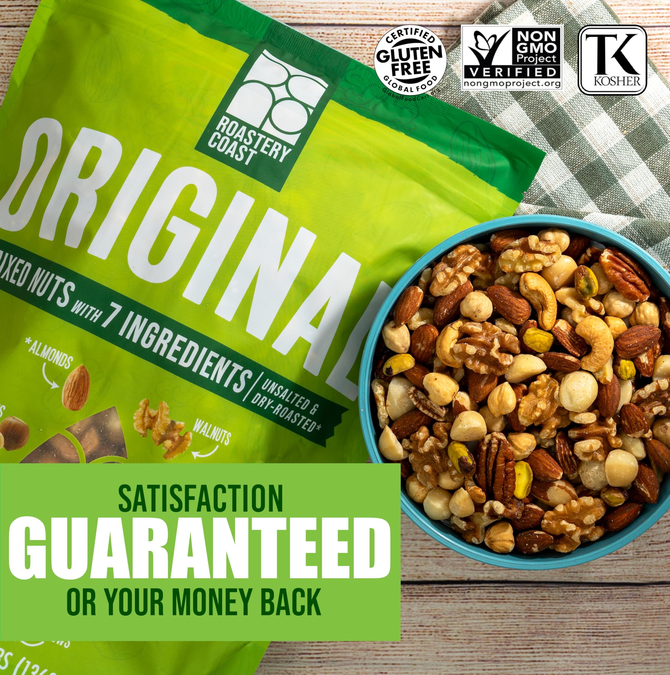 Roastery Coast Daily Nuts macadamias with buttery aroma and premium taste