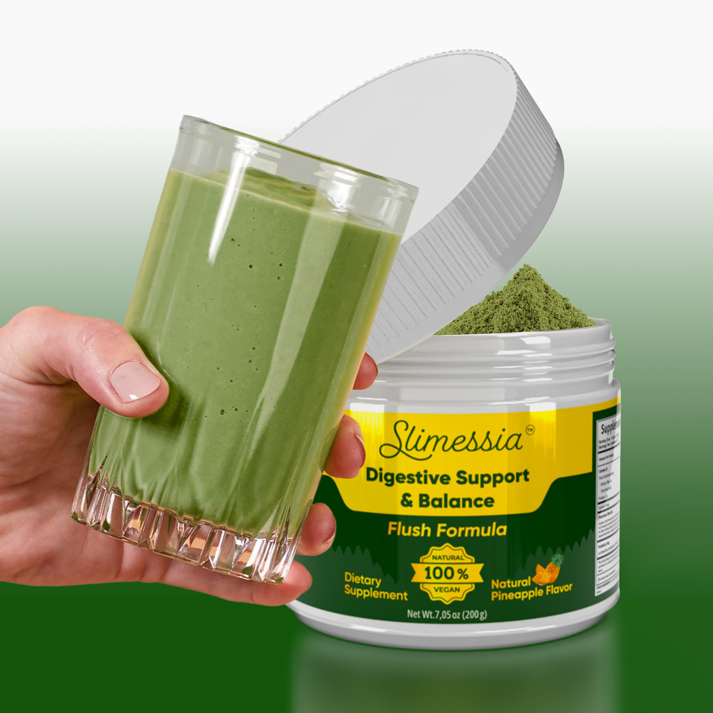 Robutop Sl-imessia powder in a glass showing a refreshing drink.