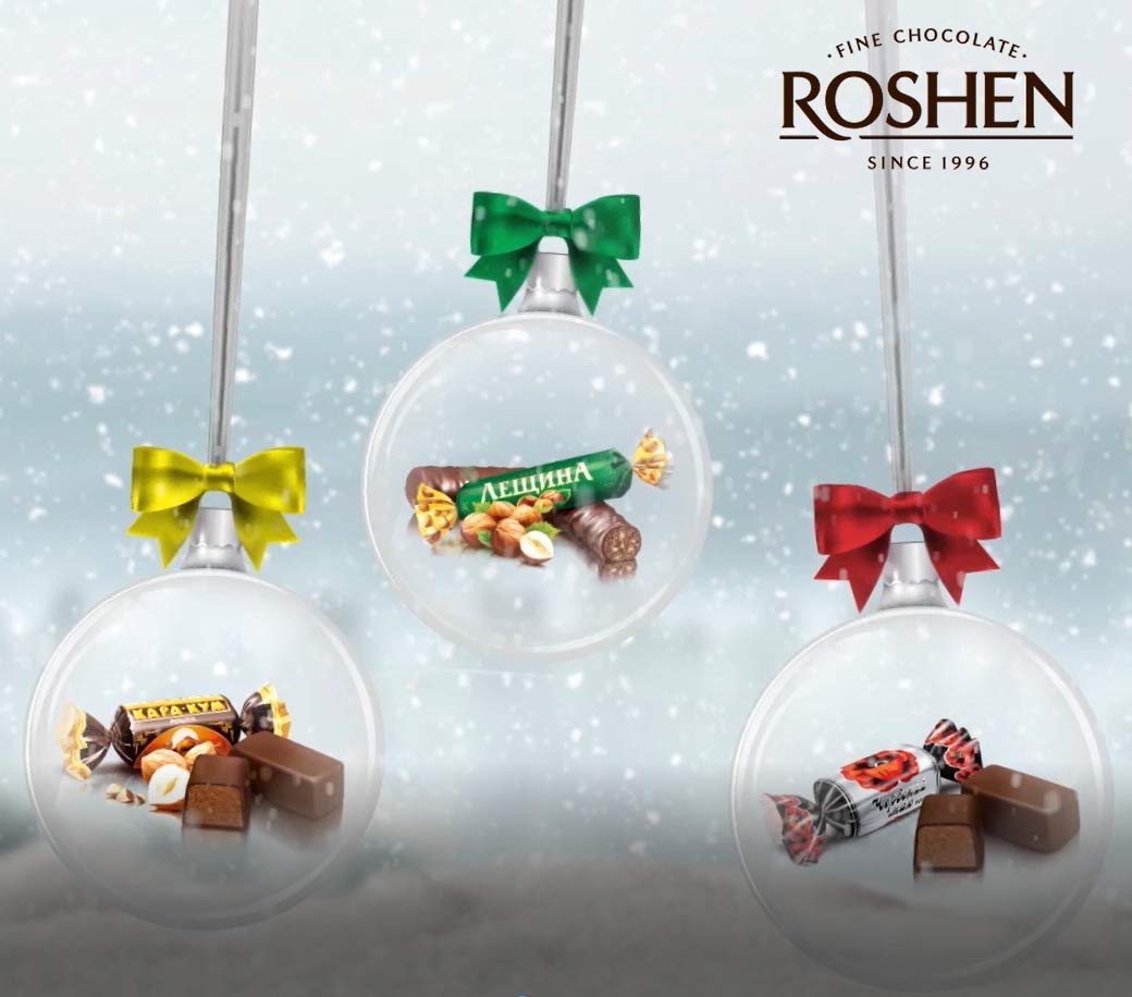 Chocolate-glazed praline with caramel crumbs enhances aroma and dessert appeal