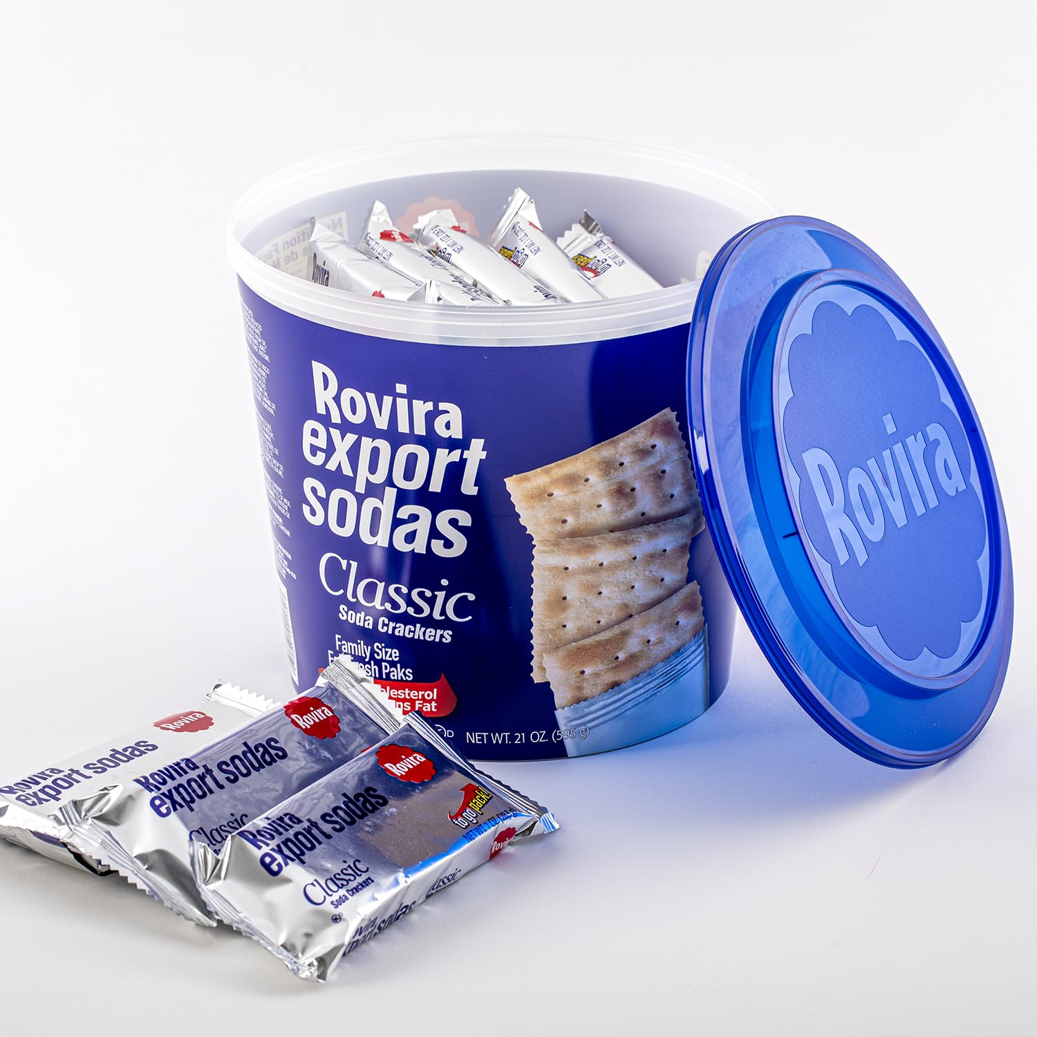 Rovira crackers with tuna dip on a plate for a savory pairing.