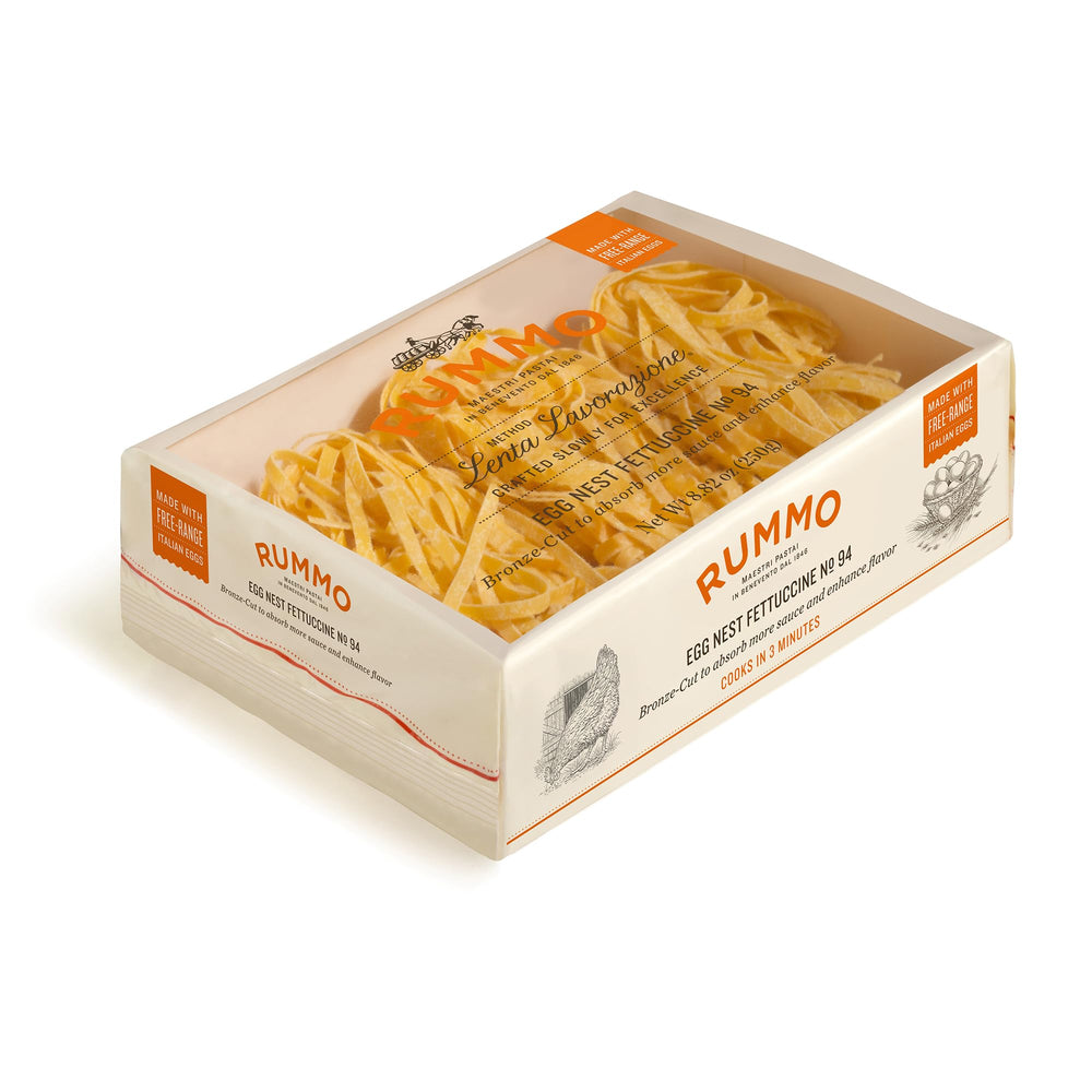 Rummo Fettuccine N.94 ingredients from durum wheat semolina, high-quality taste.