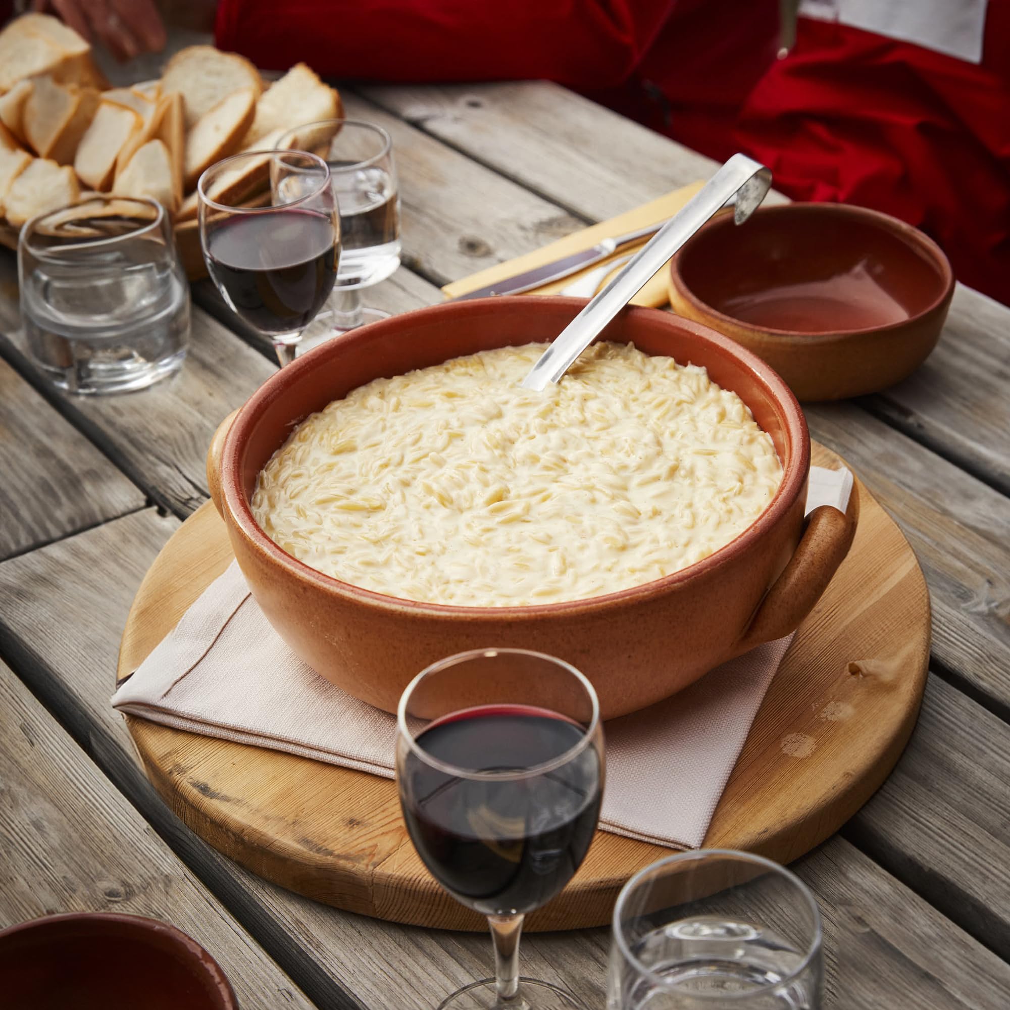 Rummo Semi Di Orzo N27 close-up texture promises tender, al dente results.