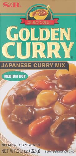 S B Golden Curry stir-fry ready image adds fragrant spice fast.
