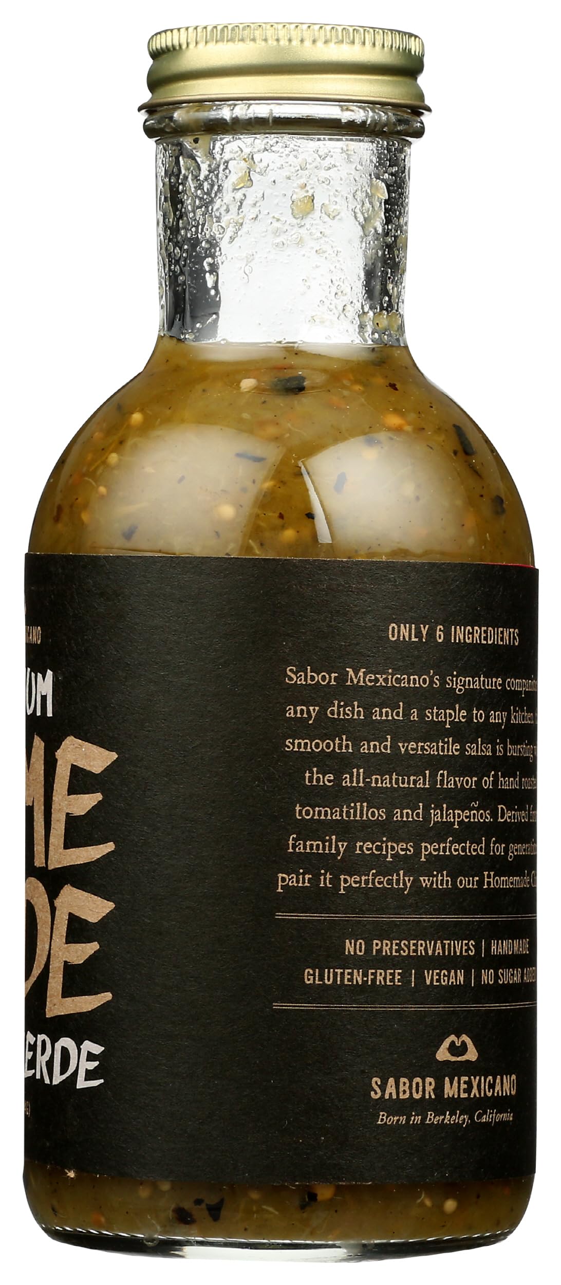 SABOR MEXICANO Salsa Verde pouring shot for easy drizzle over dishes.