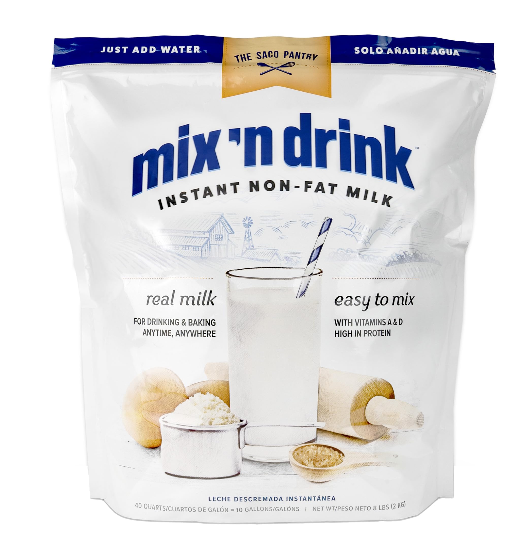 SACO Mix'n Drink bottle being poured for a refreshing skim milk experience.