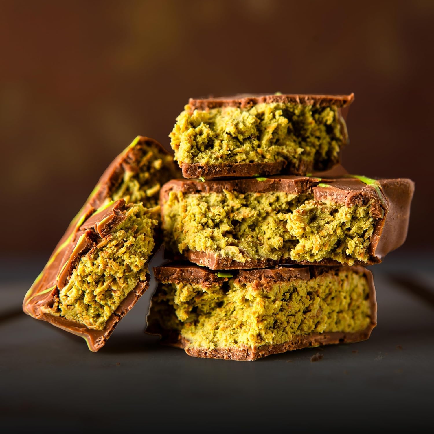 Saifsmart Chocolado Dubai Pistachio Kunafa Bar milk chocolate coating and crunch