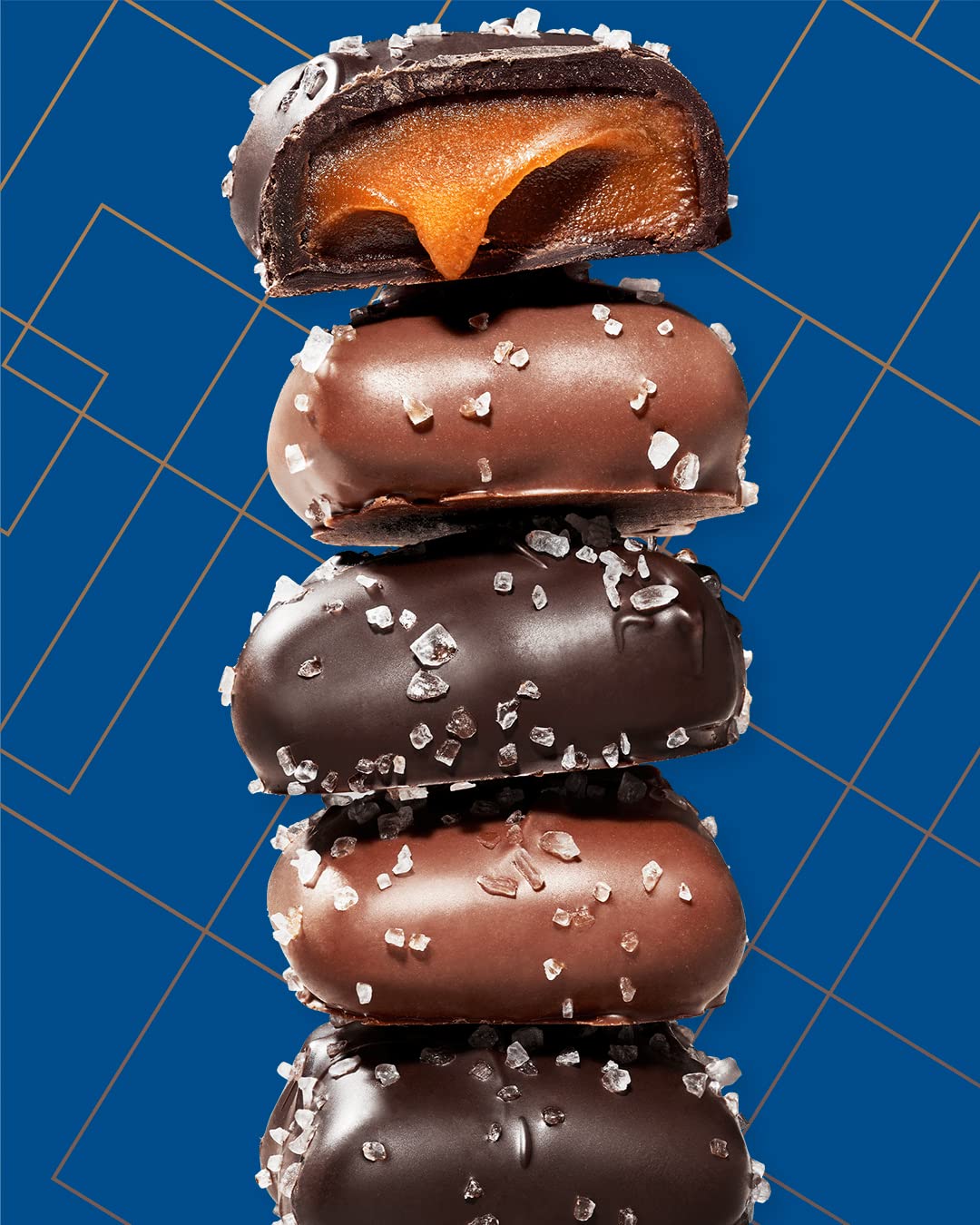 Sanders sea salt finish enhances contrasts, ideal for sharing or gifting.