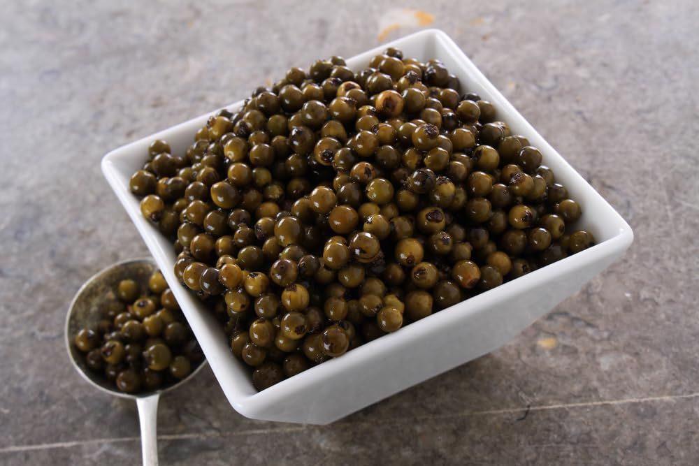 Sanniti Green Peppercorns in Brine glass jar, easy to store