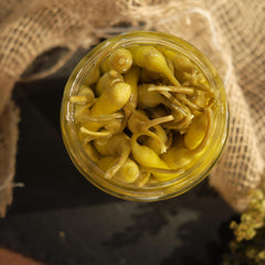 Sanniti Guindillas Piparras as a zesty snack, crisp and flavorful.