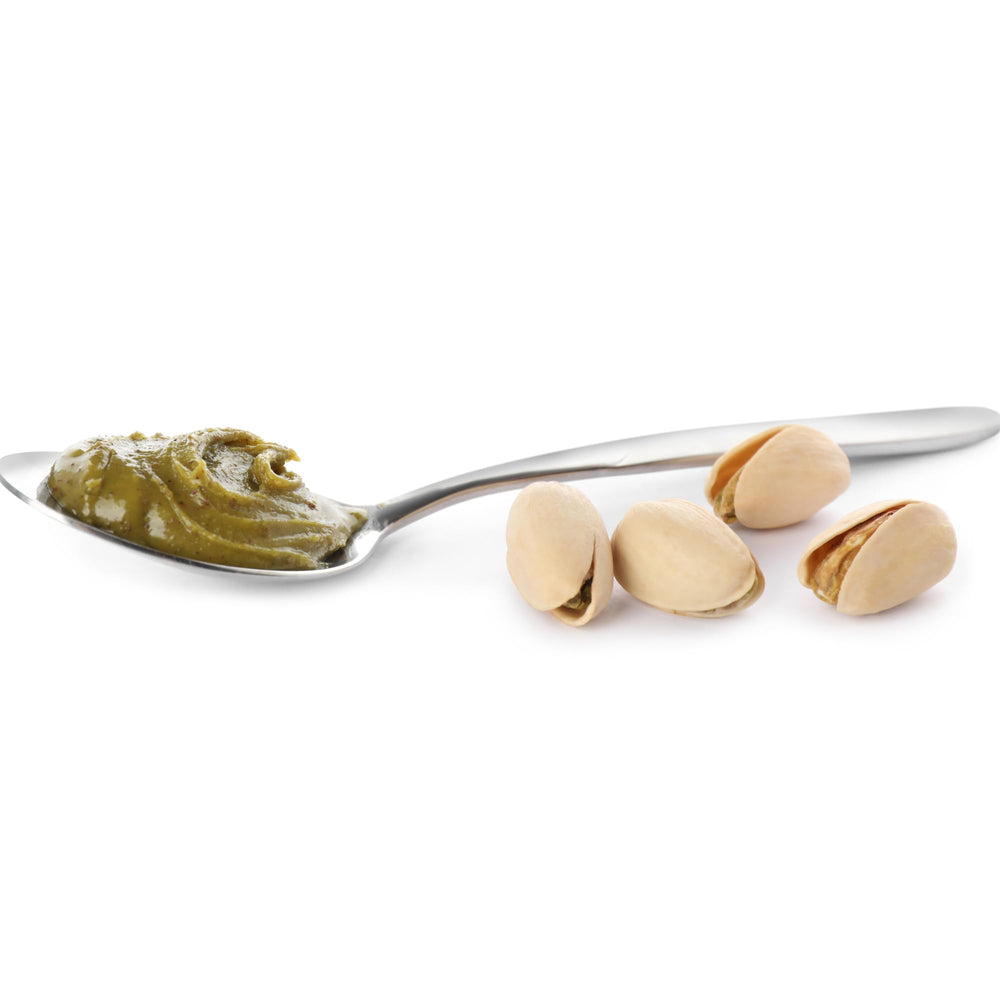 Cake filling with Sanniti Marullo pistachio cream for dessert elevation