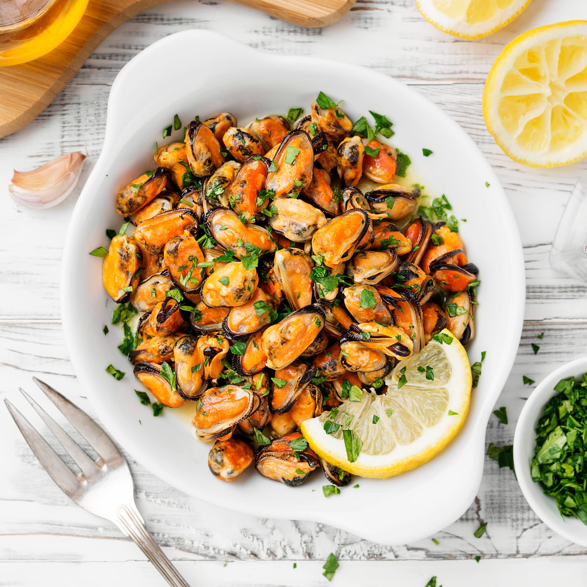 Sanniti mussels garlic butter steaming bowl ready to enjoy