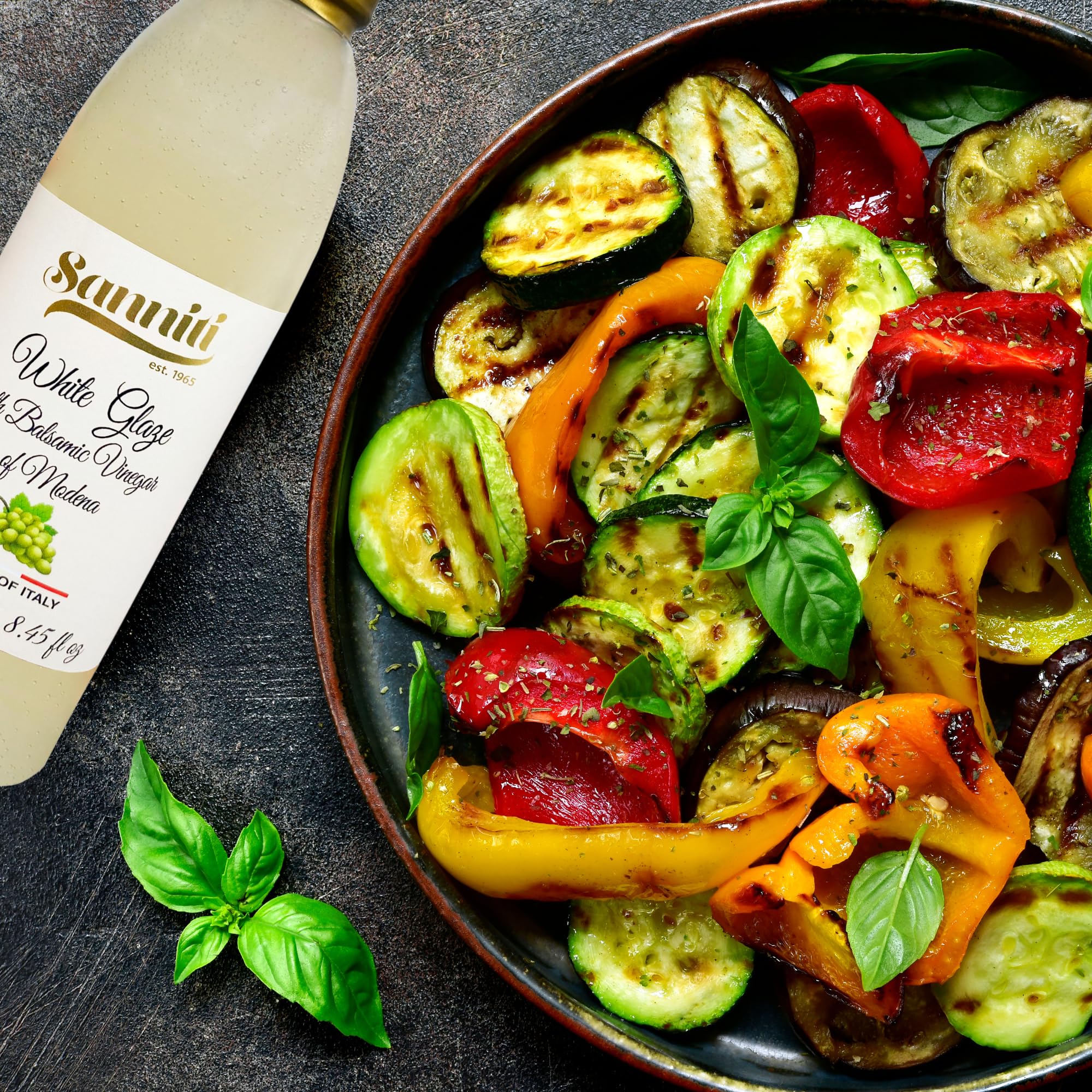 Sanniti White Glaze with Balsamic Vinegar of Modena enhances grilled chicken with a delicate finish.