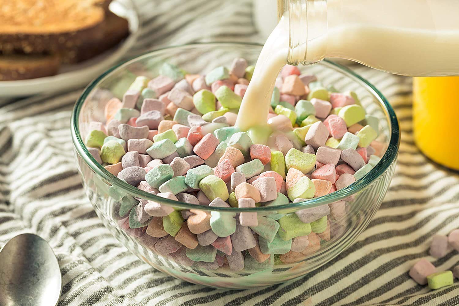 Reusable jar by Sarah's Candy Factory keeps marshmallows fresh between uses
