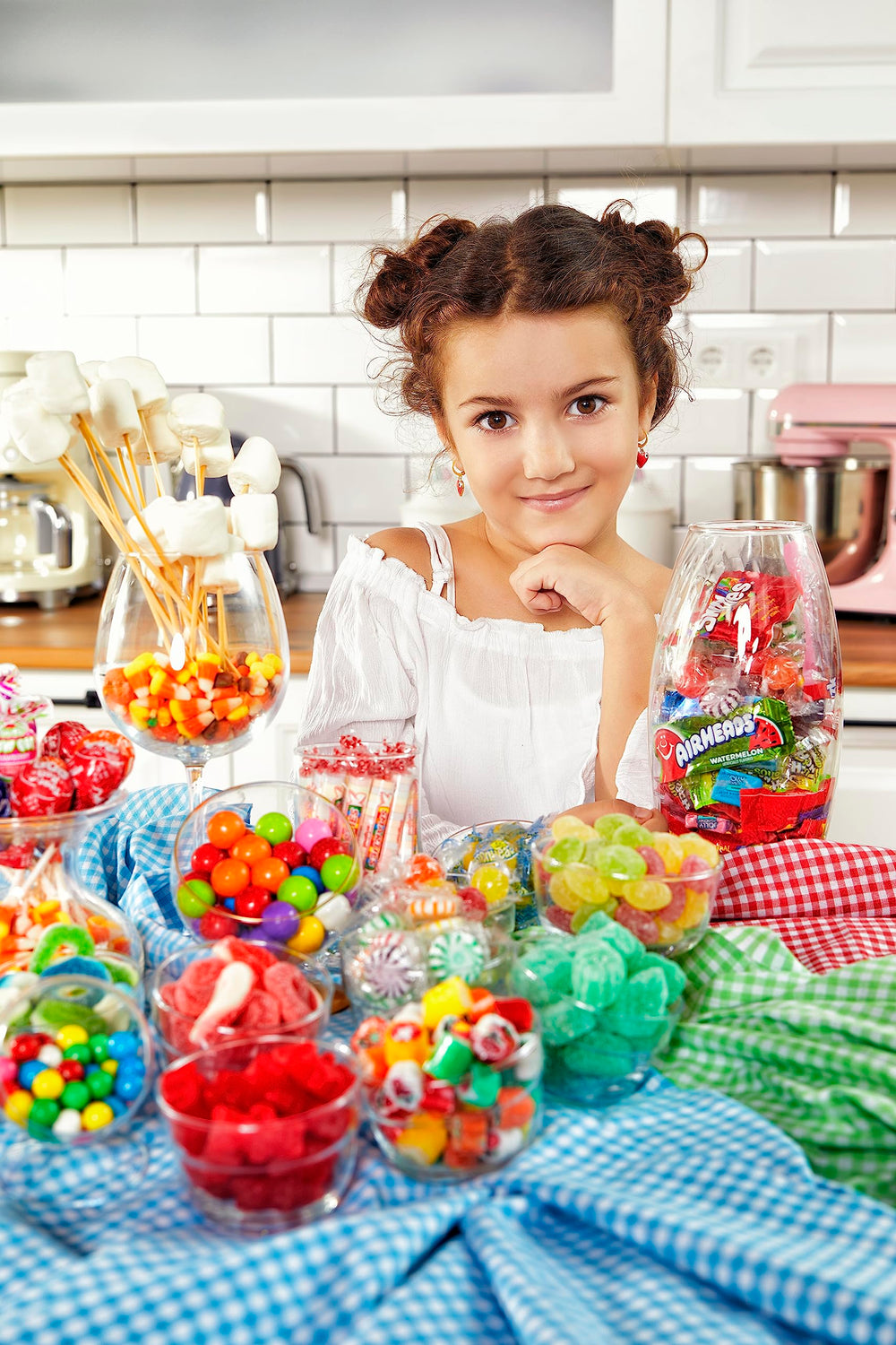 Sarah's Candy Factory jar shows gluten-free claim and simple ingredients.