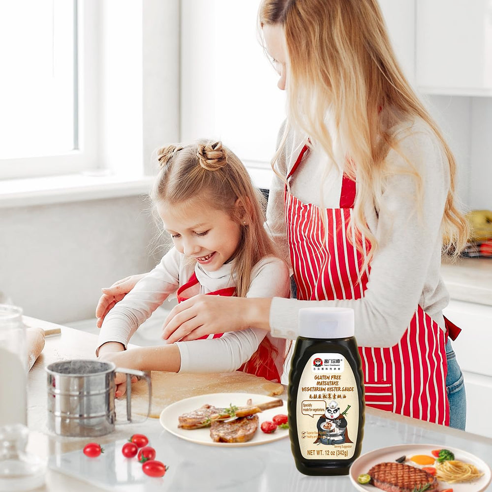 Sauce Grandmaster Matsutake squeeze bottle enables precise, mess-free pouring