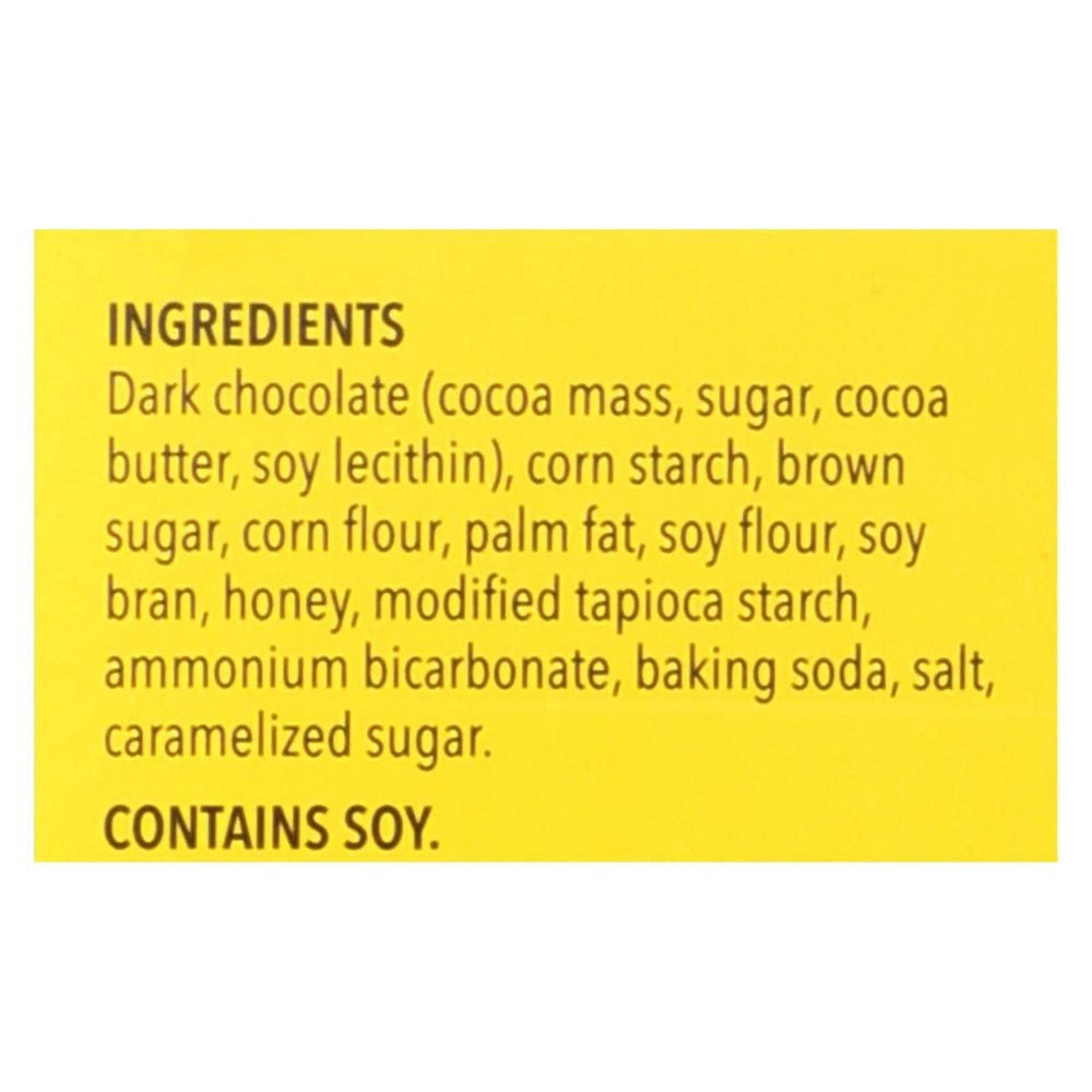 Schar Honeygrams outdoor snack perfect for campfire moments and picnics.