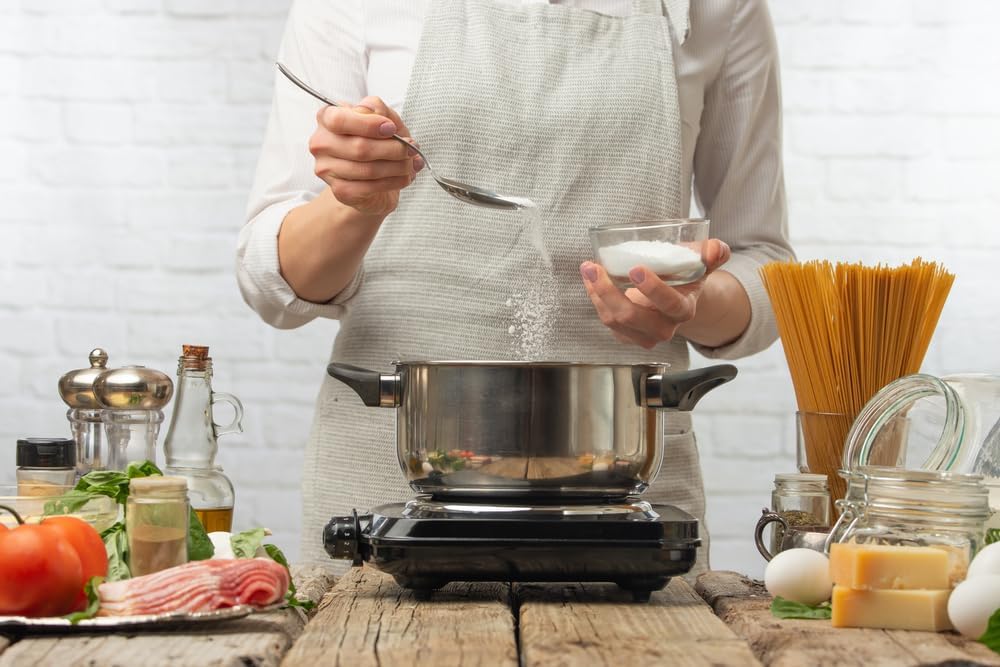 Seasonello salt-dish seasoning demonstrates versatile use across meals.