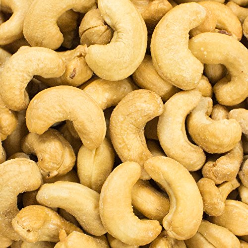 Setton Farms cashews closeup shows salt crystals and crunchy texture