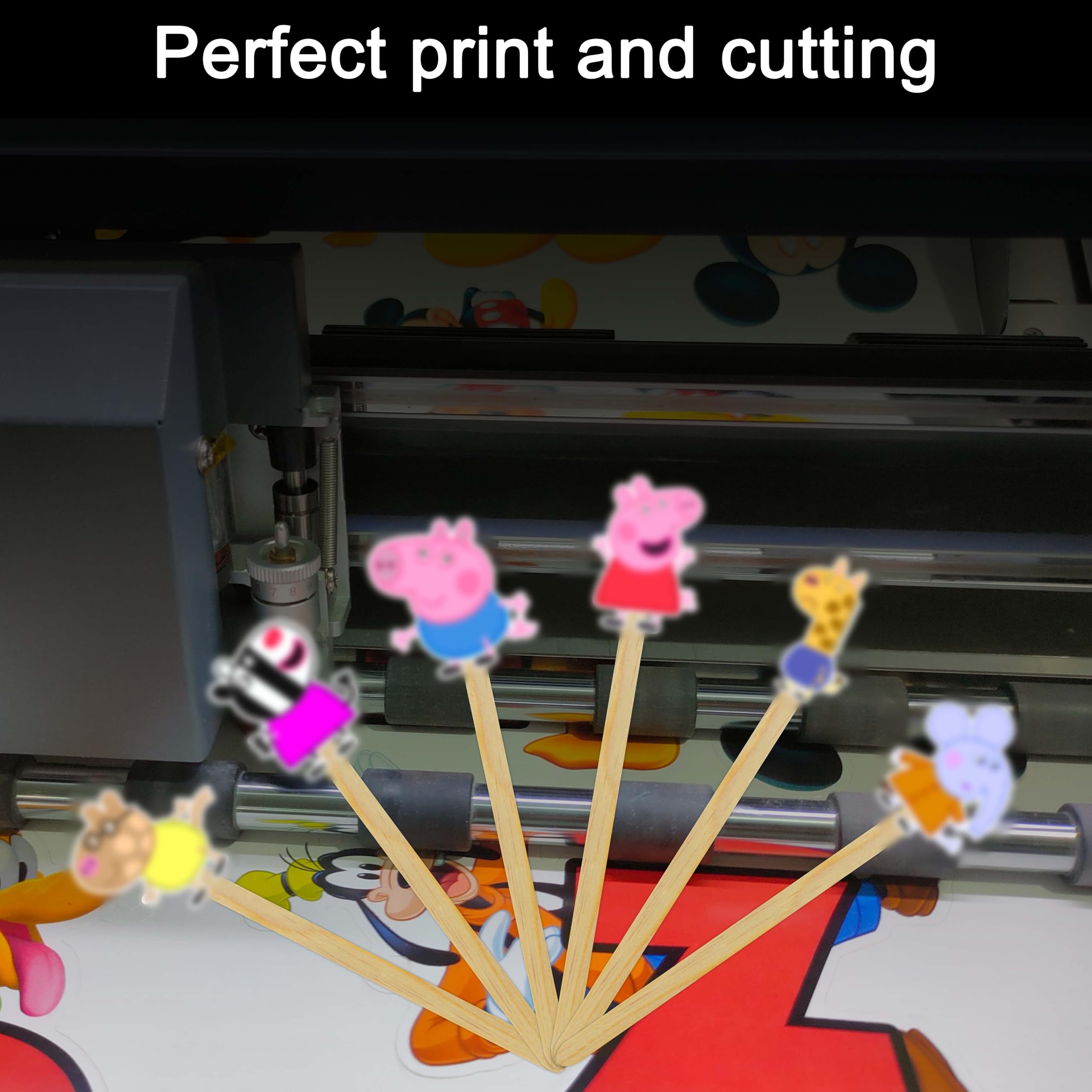 Seyal Pepa Pig cupcake topper on cupcakes for festive presentation