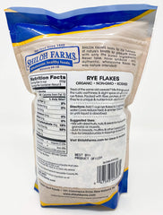 Shiloh Farms Rye Flakes cooking in a pot, demonstrating quick preparation and texture.