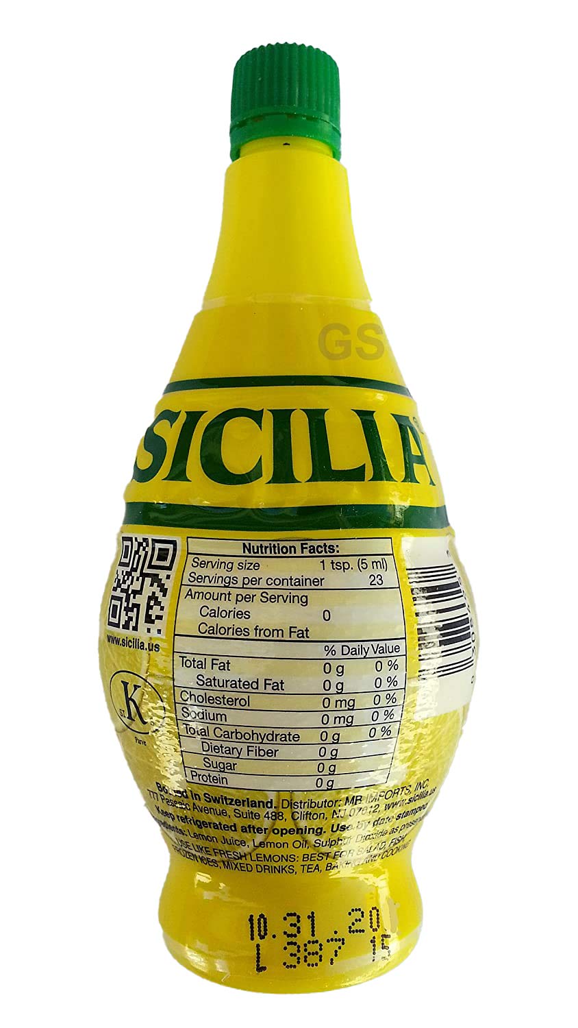Sicilia Lemon Juice label close-up emphasizing natural, non-GMO attributes.