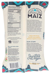 Siete Trtla Blue Crn close-up shows crisp texture and blue corn flavor