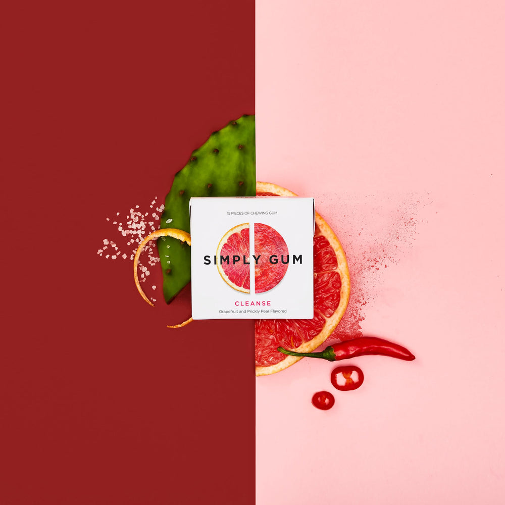 After-meal scene with Simply Gum Cleanse grapefruit-prickly-pear for a refreshing breath.
