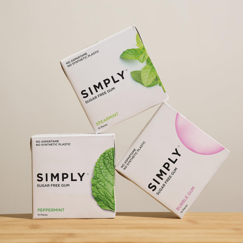 SIMPLY Gum Xylitol image underscores dentist-recommended, plant-based sweetener use