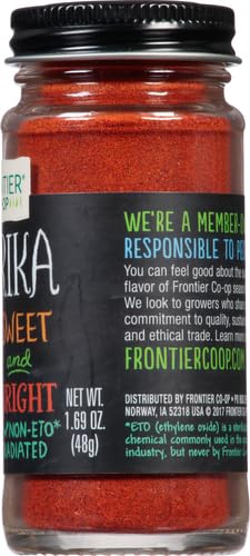 Simply Organic Ground Paprika measuring spoon view for precise seasoning