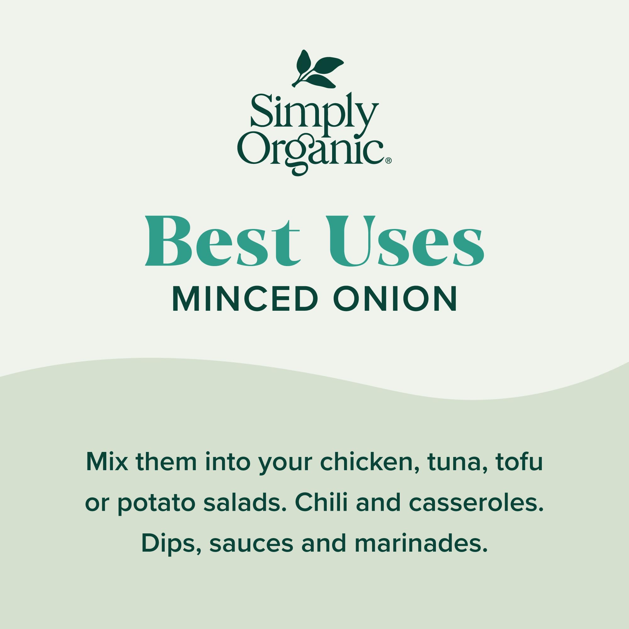 Simply Organic minced white onion bottle label highlights organic, kosher quality.