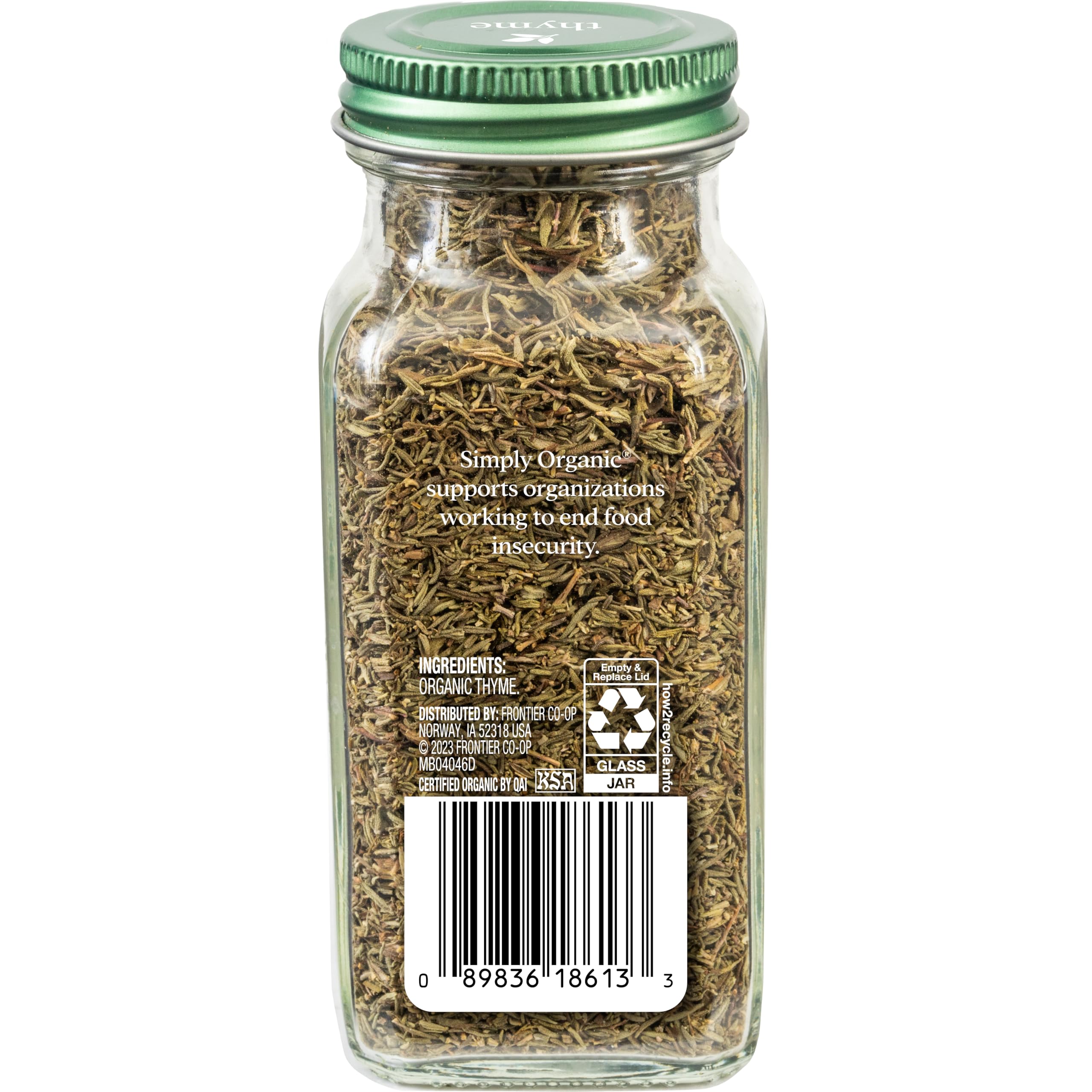 Simply Organic thyme leaf close-up highlighting vibrant dried texture for flavoring stews.