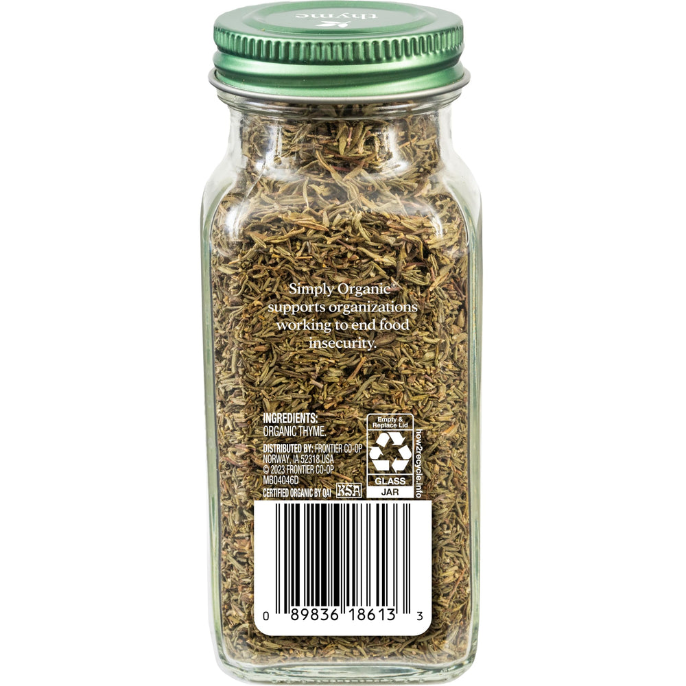 Simply Organic thyme leaf close-up highlighting vibrant dried texture for flavoring stews.