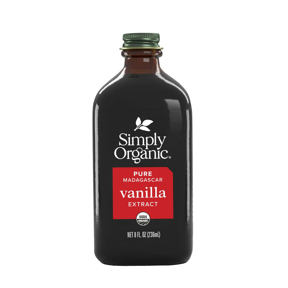 Simply Organic Vanilla Extract vanilla beans closeup showcases premium flavor for baking.