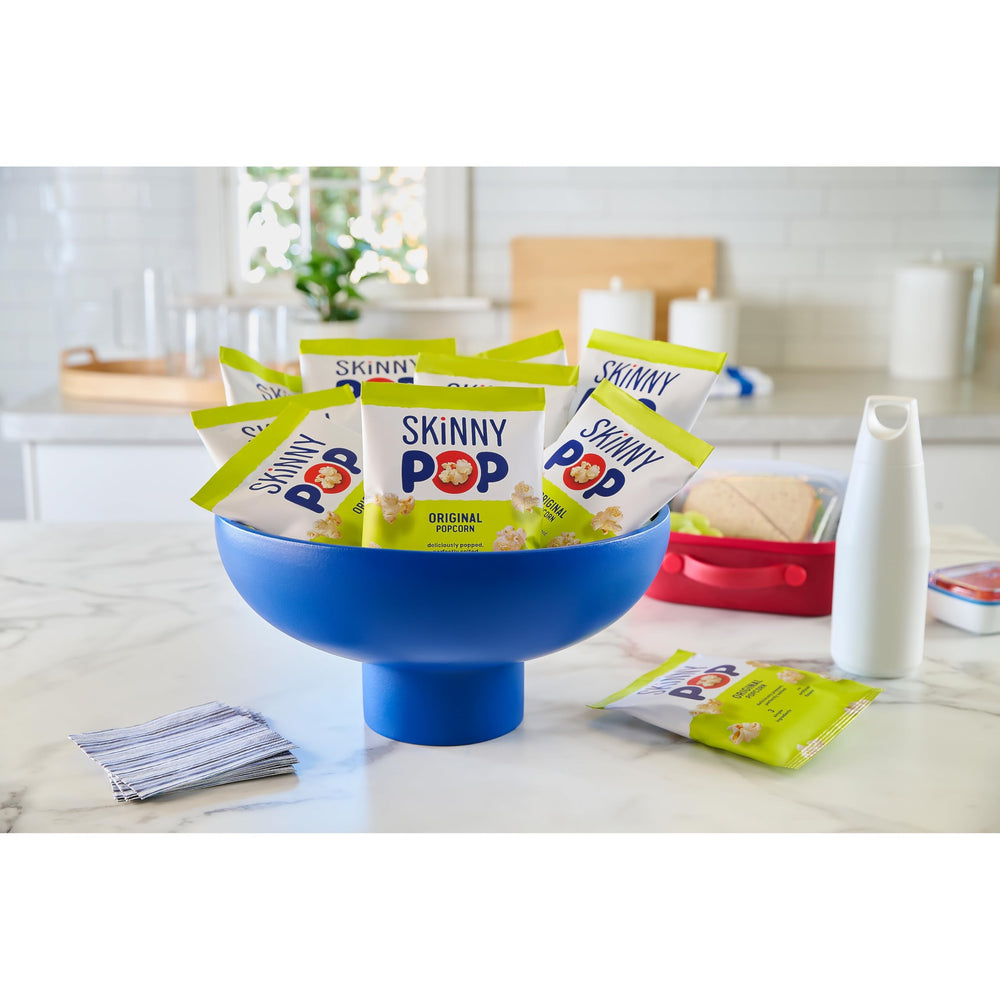 Single-serve 1oz bag from SkinnyPop Original ideal for lunchboxes and travel.