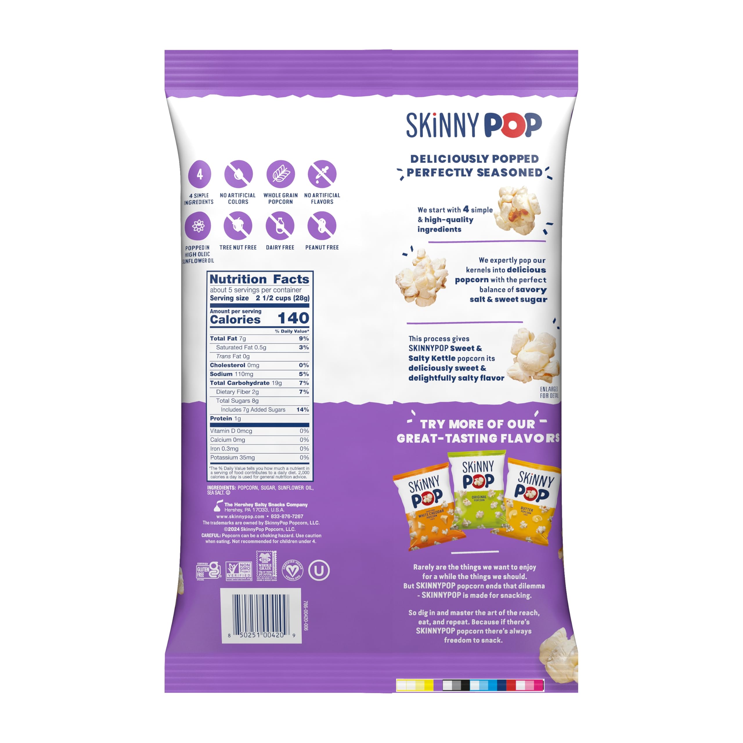 SkinnyPop Sweet & Salty Kettle close-up of crunchy kernels for a satisfying bite.