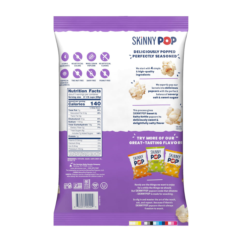 SkinnyPop Sweet & Salty Kettle close-up of crunchy kernels for a satisfying bite.