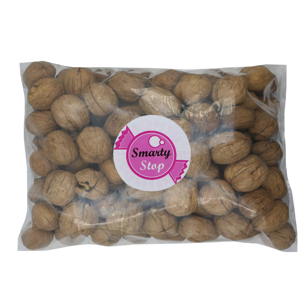 Smarty Stop walnuts in shell ideal for baking and cooking.