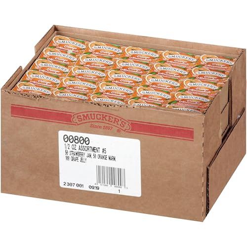 Smucker's strawberry jam cup designed for easy, kid-friendly breakfasts.
