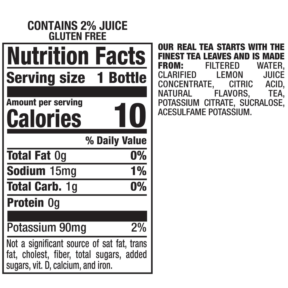 Close-up of Snapple Half 'n Half Lemonade Iced Tea label with natural flavor emphasis.