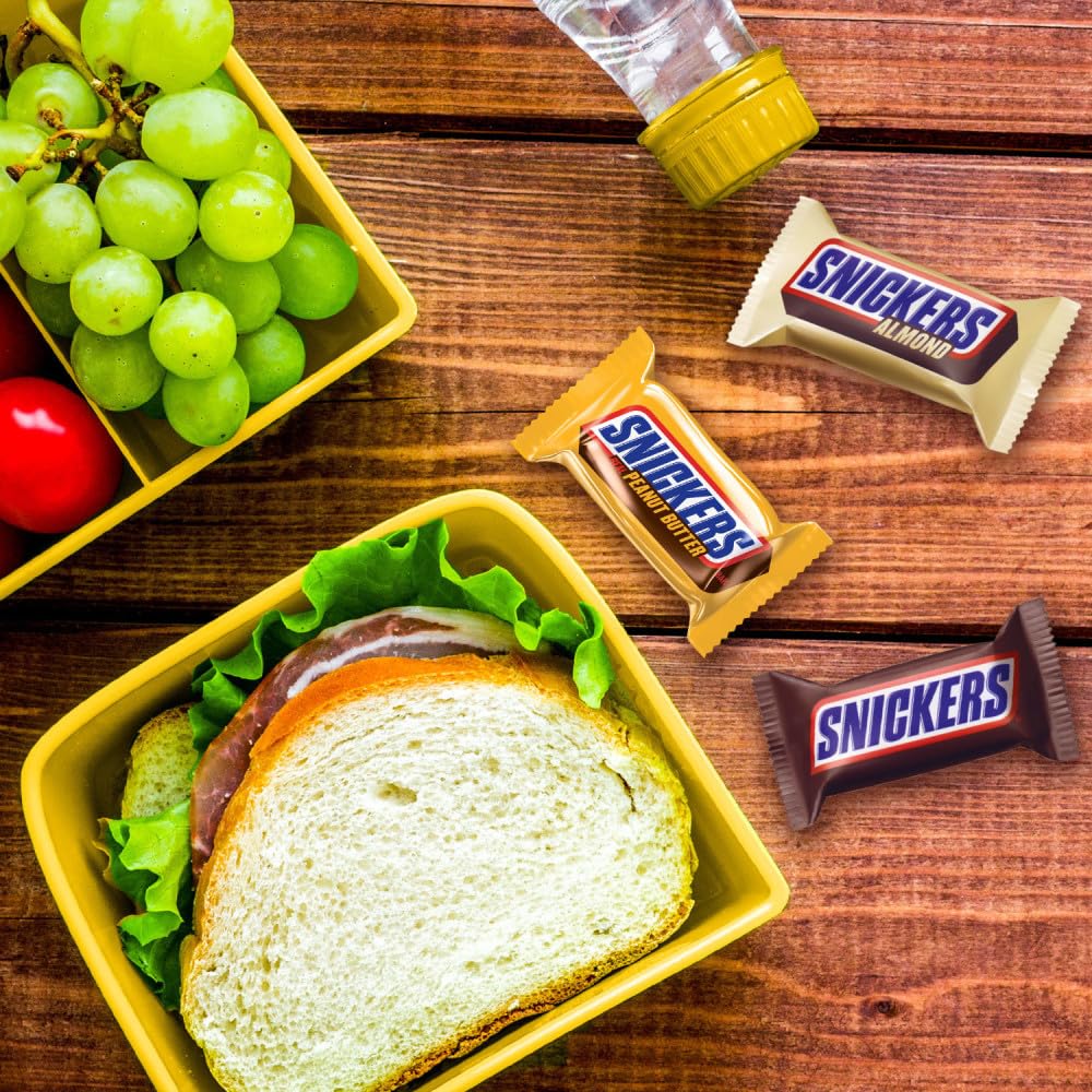 Snickers bulk candy pack ideal for game-day gatherings.