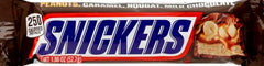 Snickers bulk pack display; ideal for retail shelves and quick replenishment.