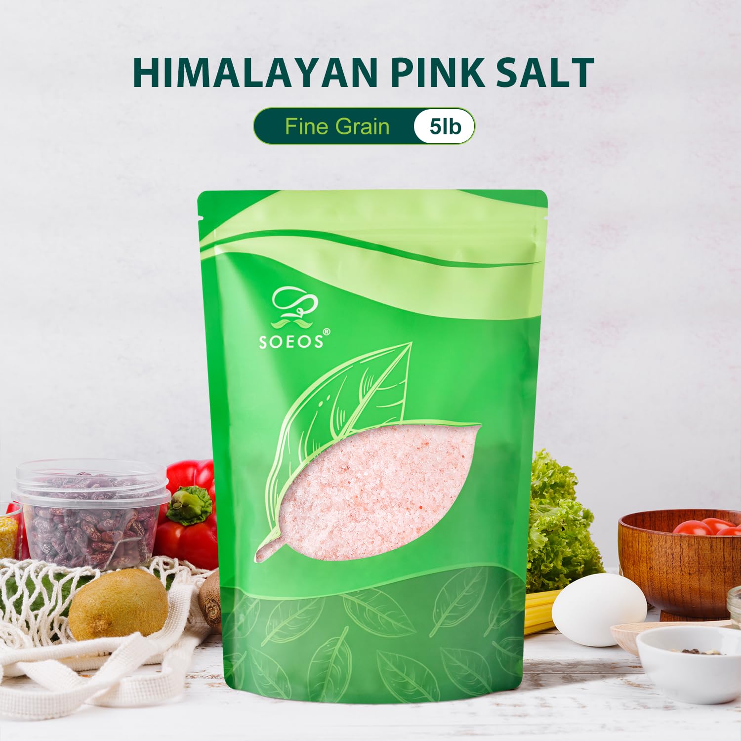 Soeos Himalayan Pink Salt crystal close-up displaying natural pink hue.