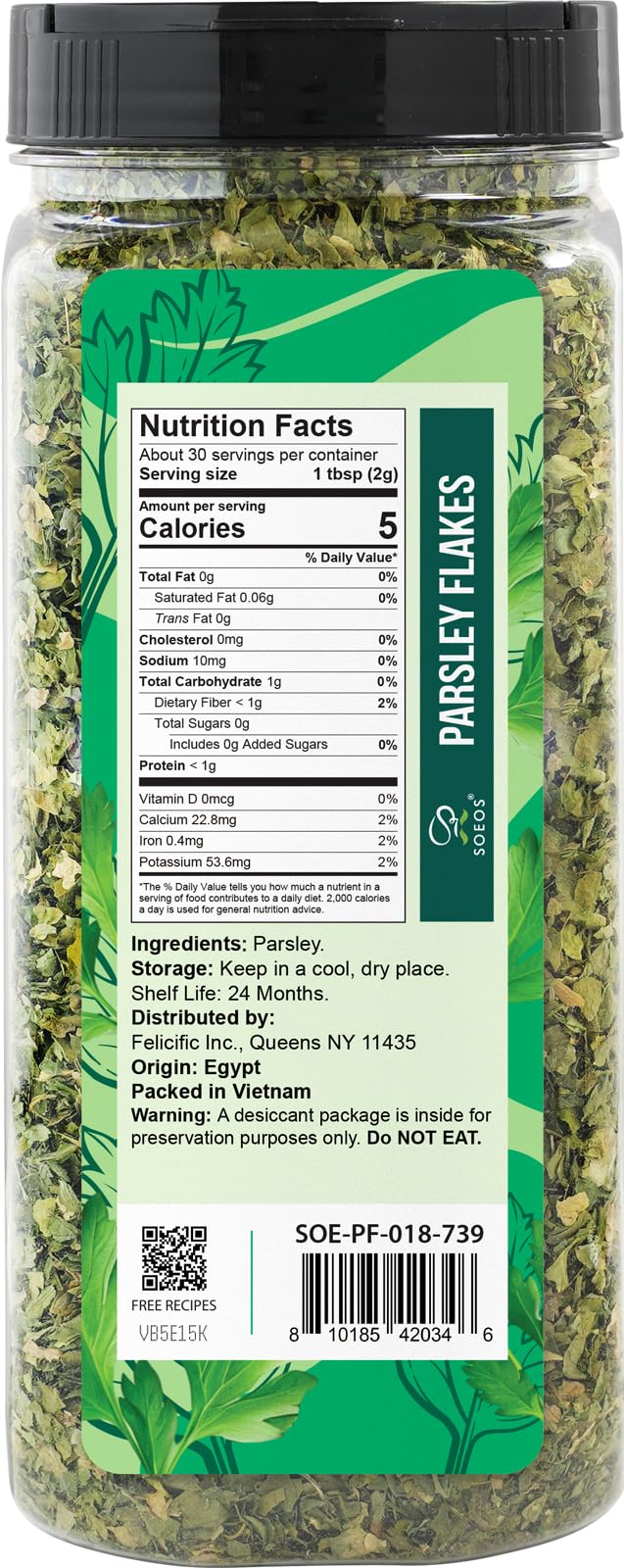 Soeos parsley flakes jar preserves color and aroma during simmered sauces.