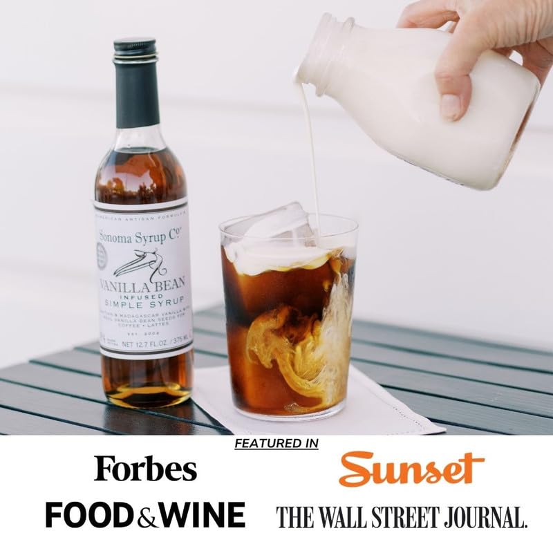 Label highlights natural ingredients on Sonoma Syrup Co. Vanilla Bean Infused Simple Syrup.
