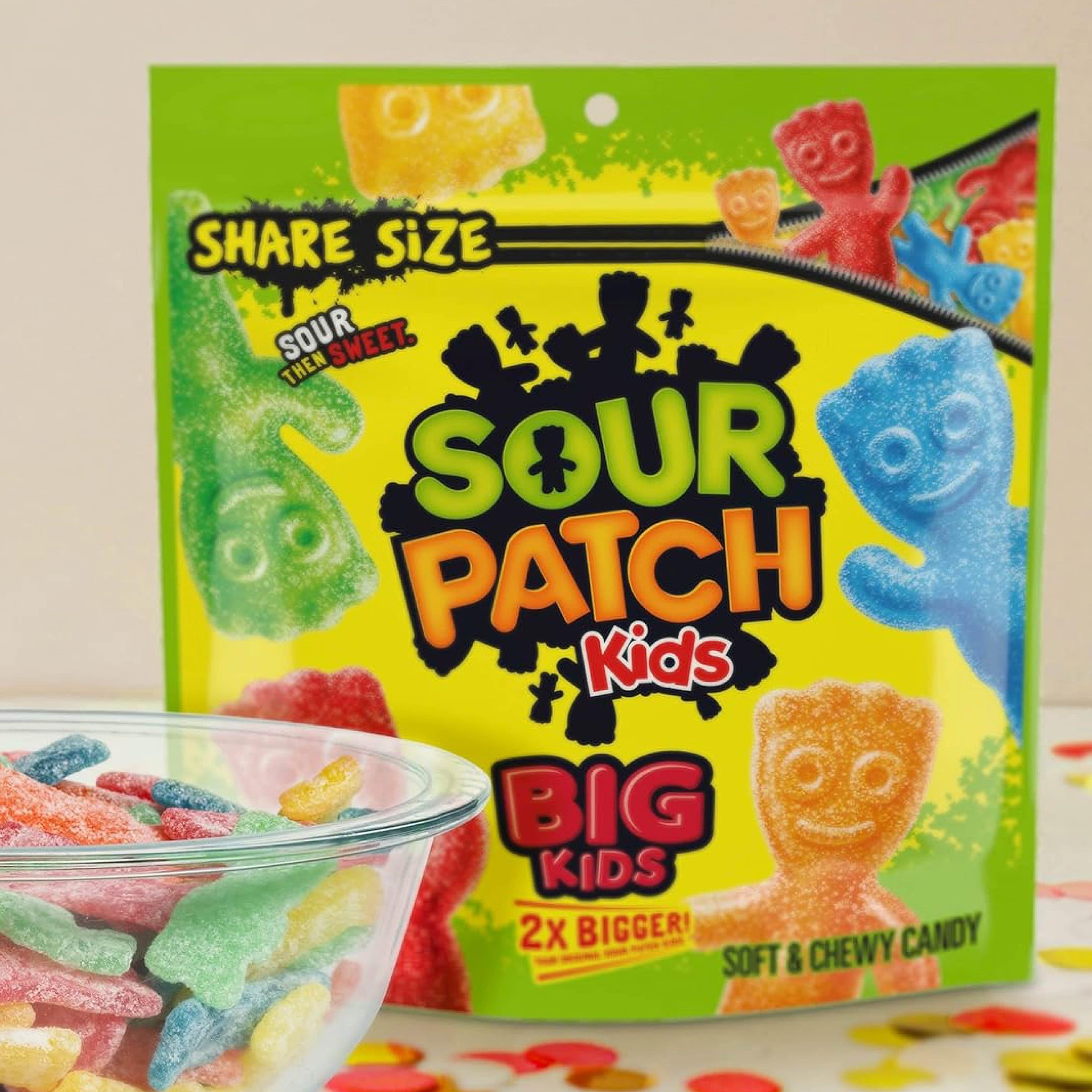 Sour Patch Kids Big Kids vibrant colors reflect fruity flavors