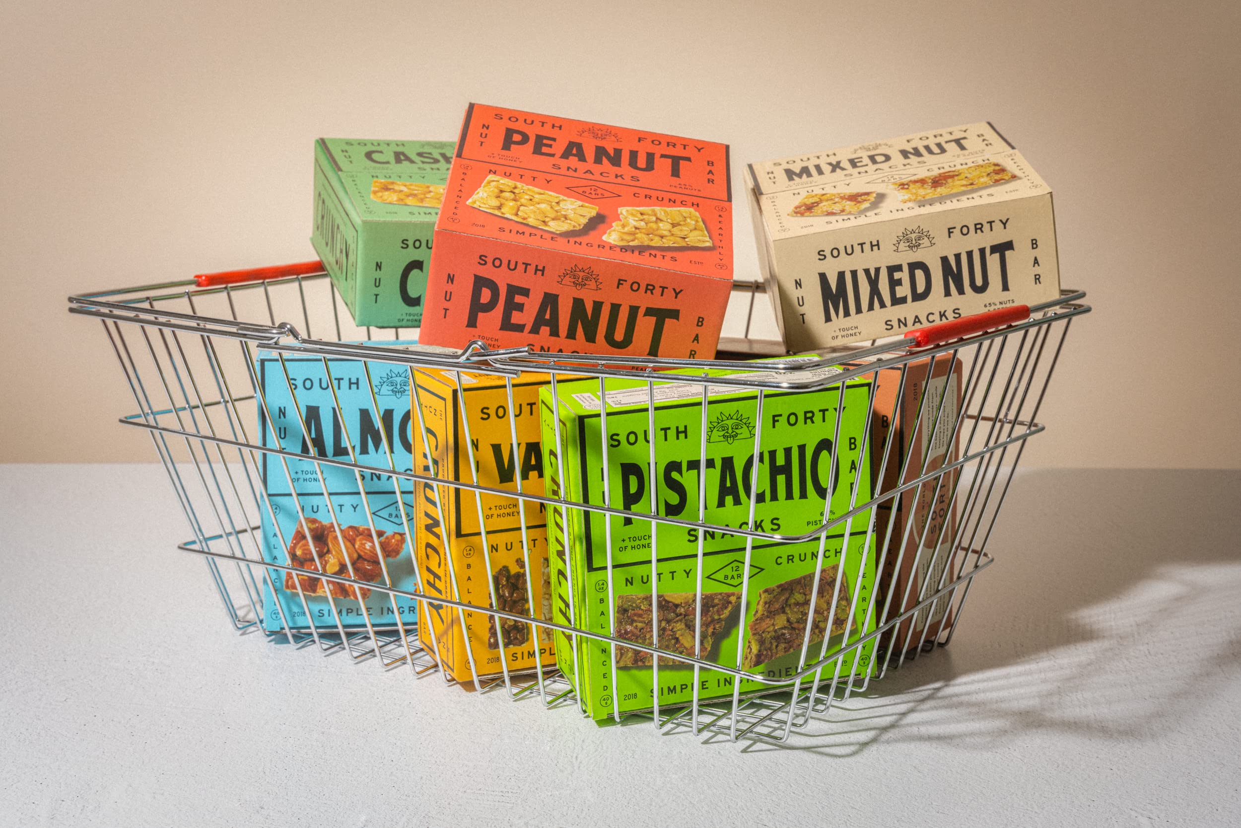 South 40 Pack-card kitchen-angled shot communicates portion control at 40g.