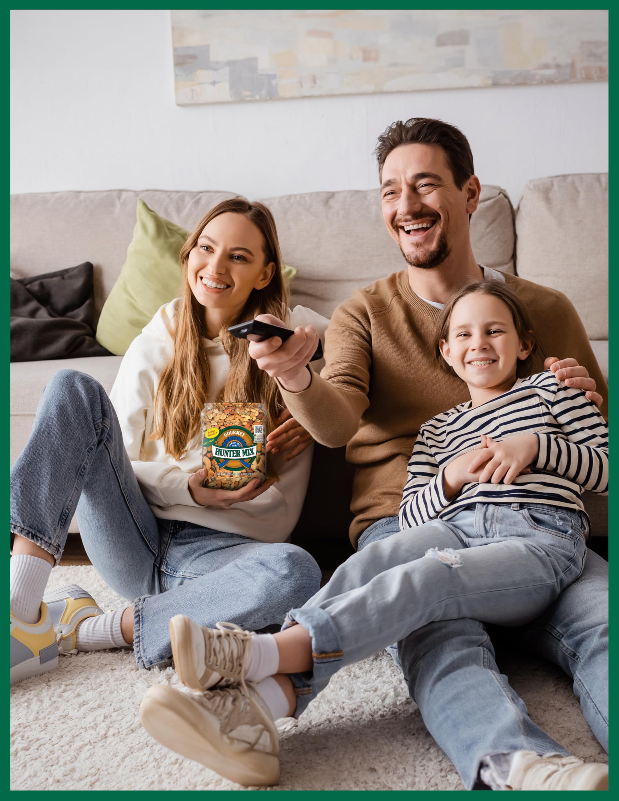 Southern Style Nuts Gourmet Hunter Mix cashews deliver creamy, satisfying bites