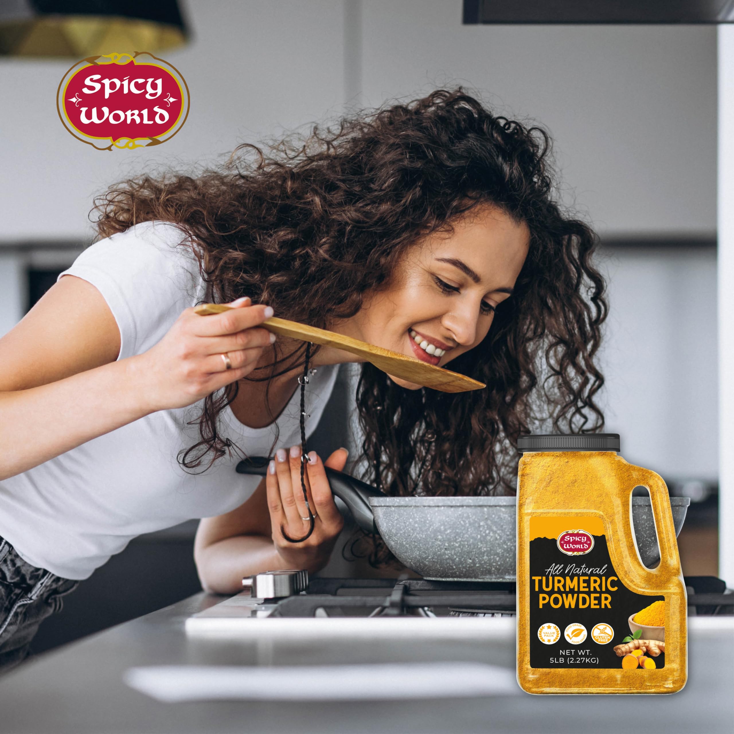 Spicy World turmeric rich in curcumin enhances curry aromas.