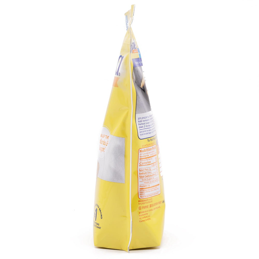 SPLENDA Sugar Blend aroma depicted with dessert backdrop