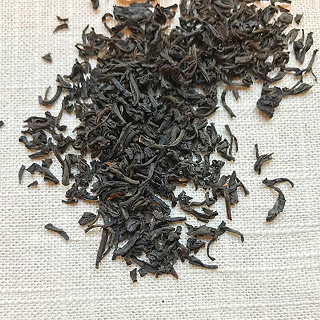 Stash English Breakfast brewed cup steaming offers a robust, flavorful start.
